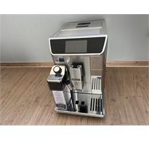 Lehké škrábance - DELONGHI PrimaDonna Elite ECAM 650.85.MS