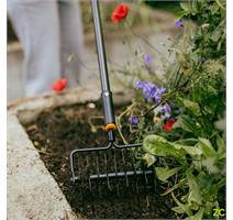 Provzdušňovač trávníku OneClick - 1080688 - Fiskars