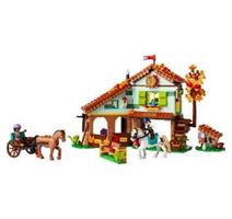 LEGO Autumn a její koňská stáj 41745