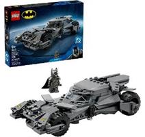 LEGO 76331 Batman vs Superman Batmobil 
