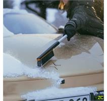 Smetáček se škrabkou Plus dlouhý  - 1078494 - Fiskars