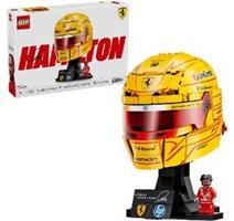 LEGO 43022 Helma Lewis Hamilton ze Scuderia